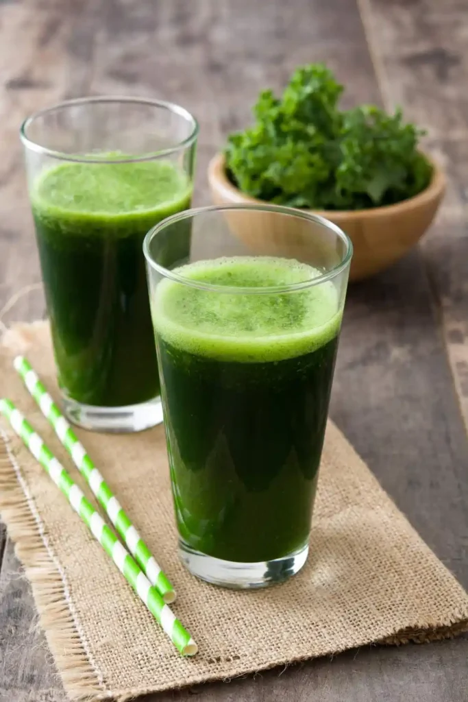 watermelon and kale smoothie in glass