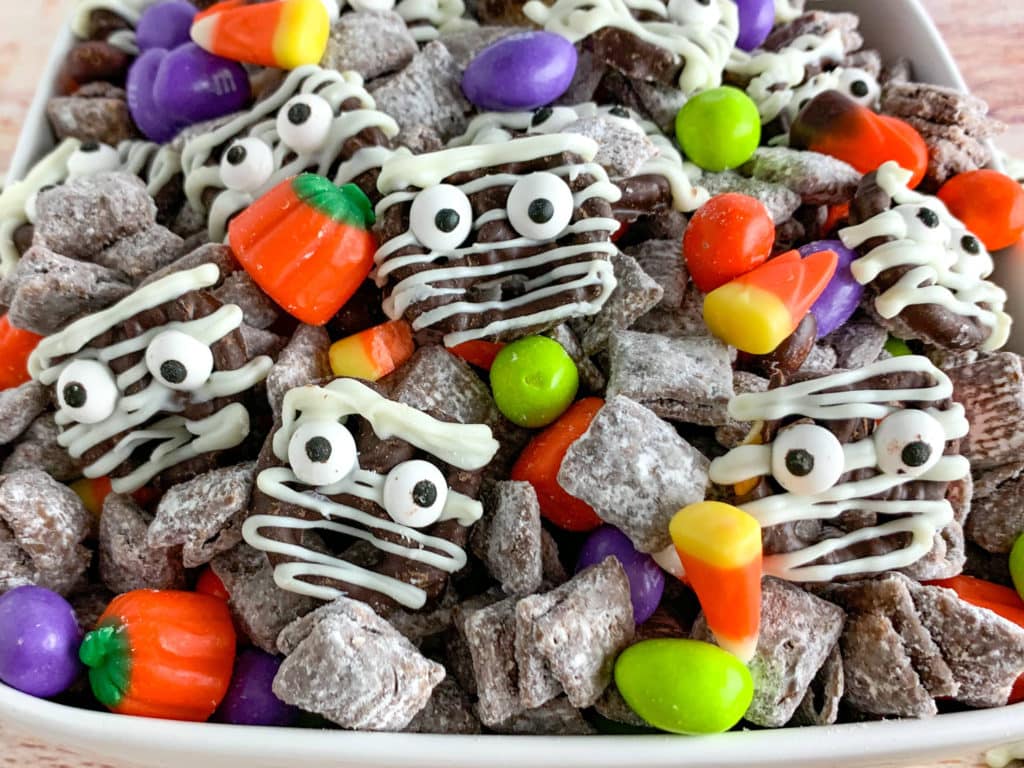 Halloween Chex Mix 