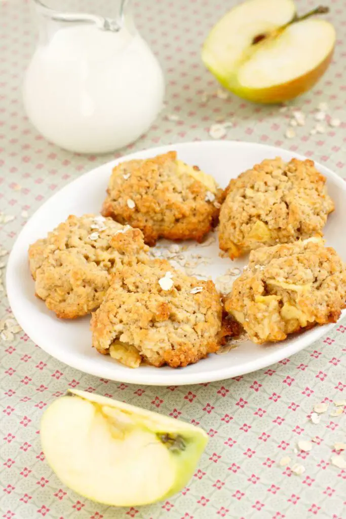  Apple Spiced Oatmeal Cookies arranged in white plate