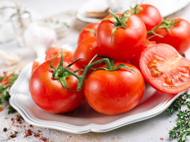 Tomatoes in tray