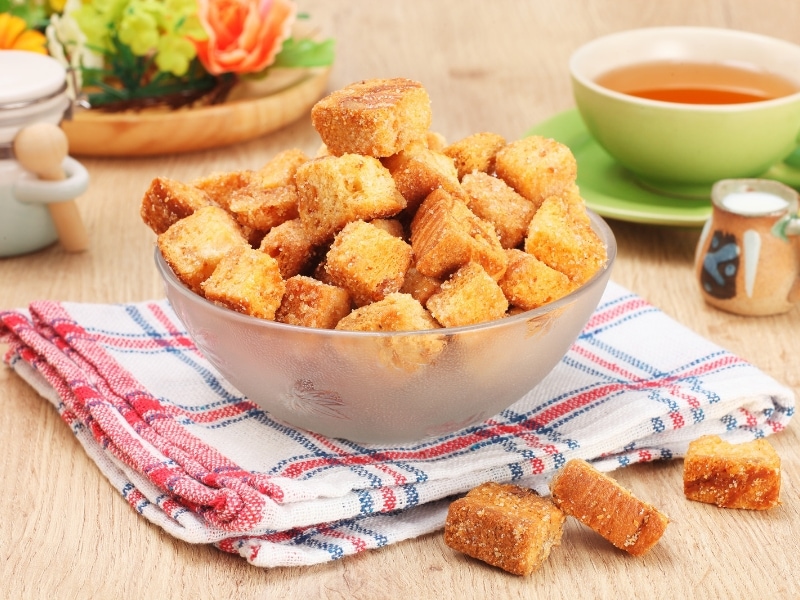 Croutons in bowl