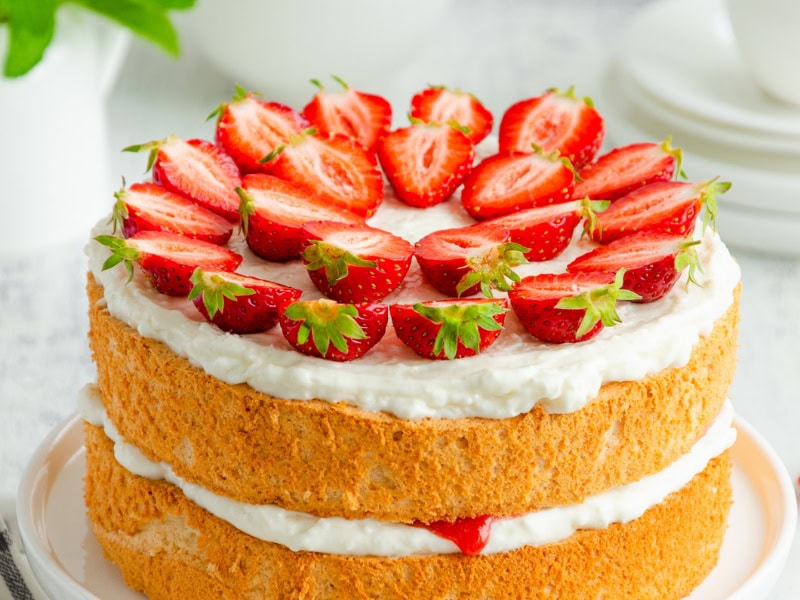 Strawberry Basil Cake FoodieVista