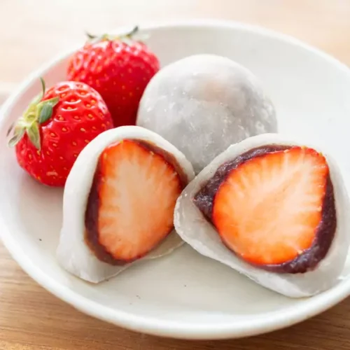 Strawberry and mochi cake in plate