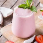 Strawberry mint smoothie in glass