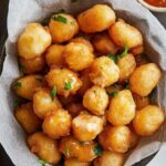 Buffalo Wild Wings Cheese Curds with sauce