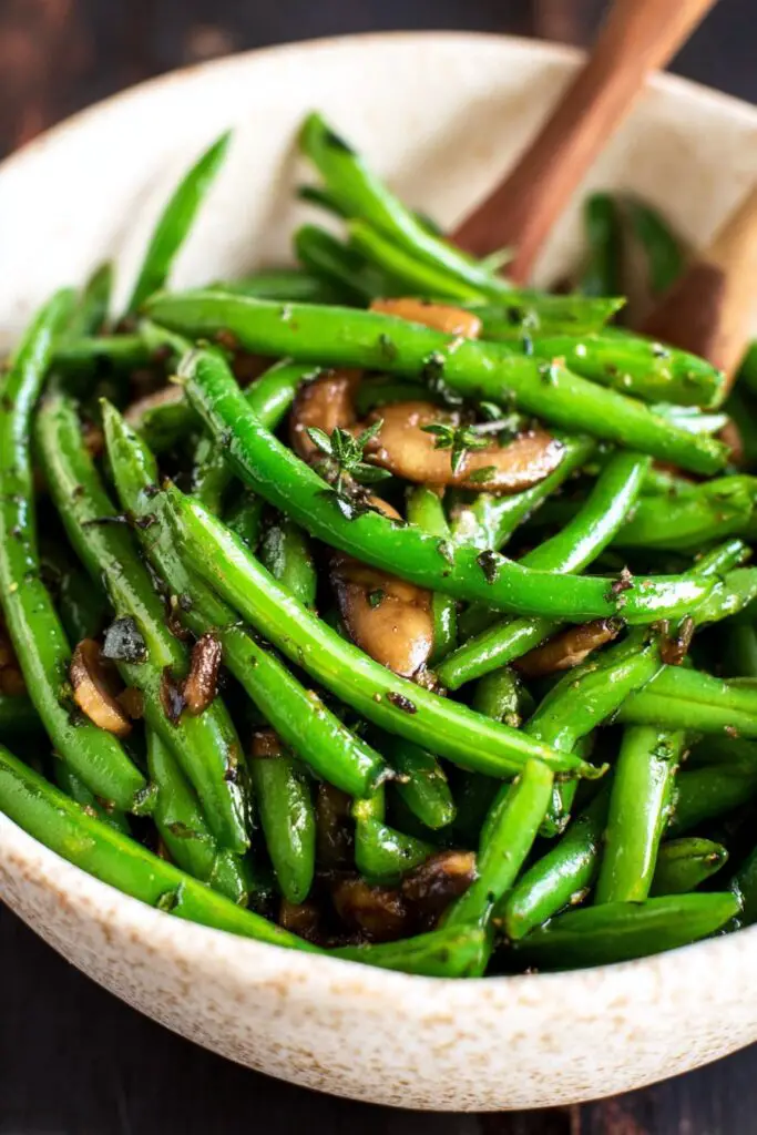 GClose view of reen Beans with Mushrooms 