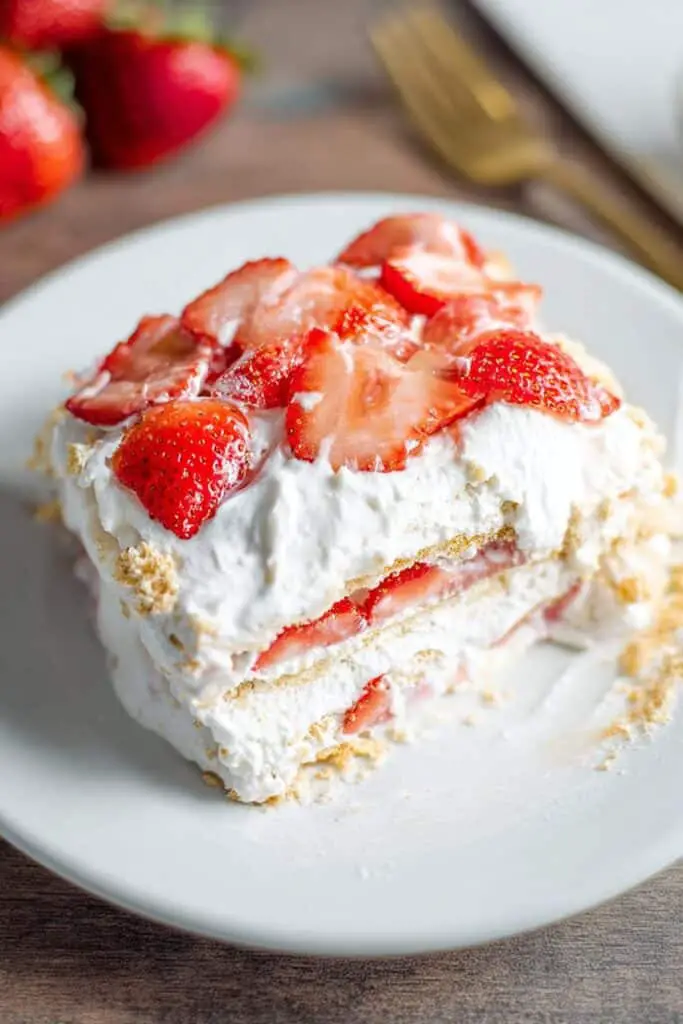 Remaining part of Vegan Strawberry Banana IceBox Cake 